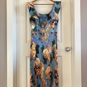 Chi Chi London Floral Print Ruffle Pleated Midi Dress in Blue EUC Sz M (UK 14)